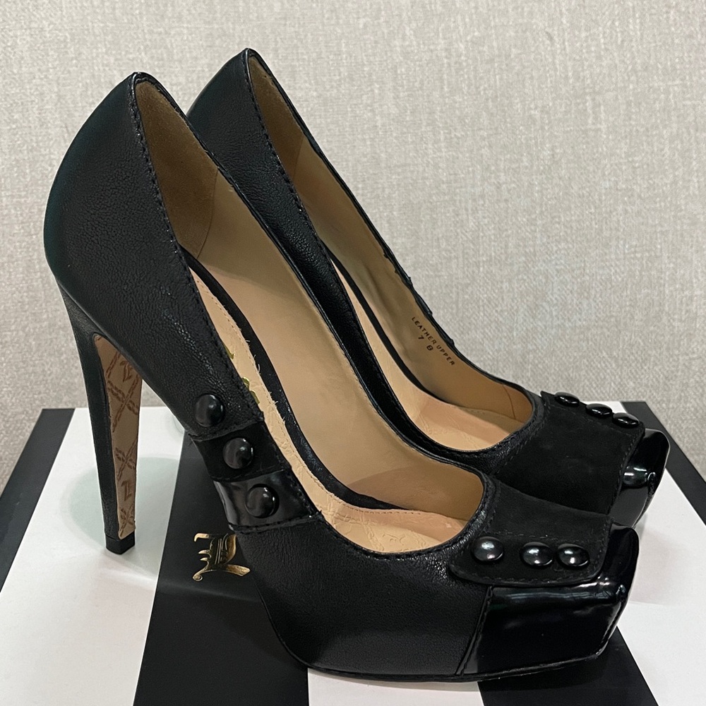 L.A.M.B. Women's Shoes (NIB)